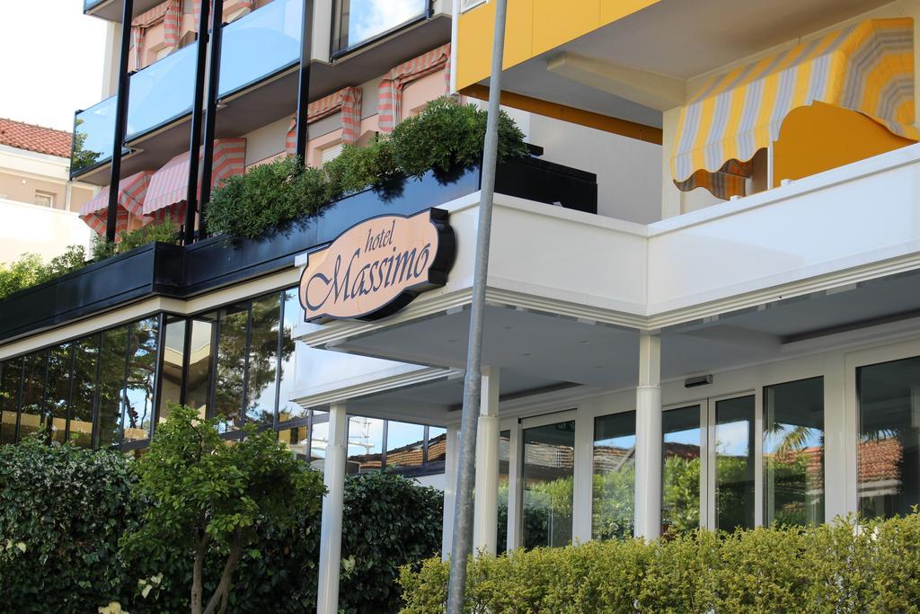 Hotel Massimo 리치오네 외부 사진