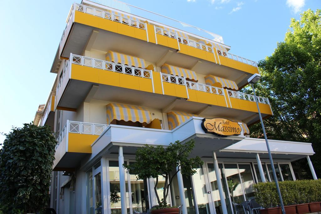 Hotel Massimo 리치오네 외부 사진